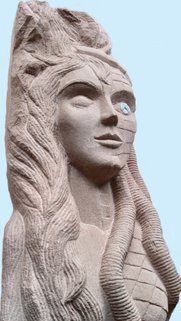 HOMMAGE AN METROPOLIS, Skulptur in Sandstein, gemeißelt, Höhe ca. 60 cm